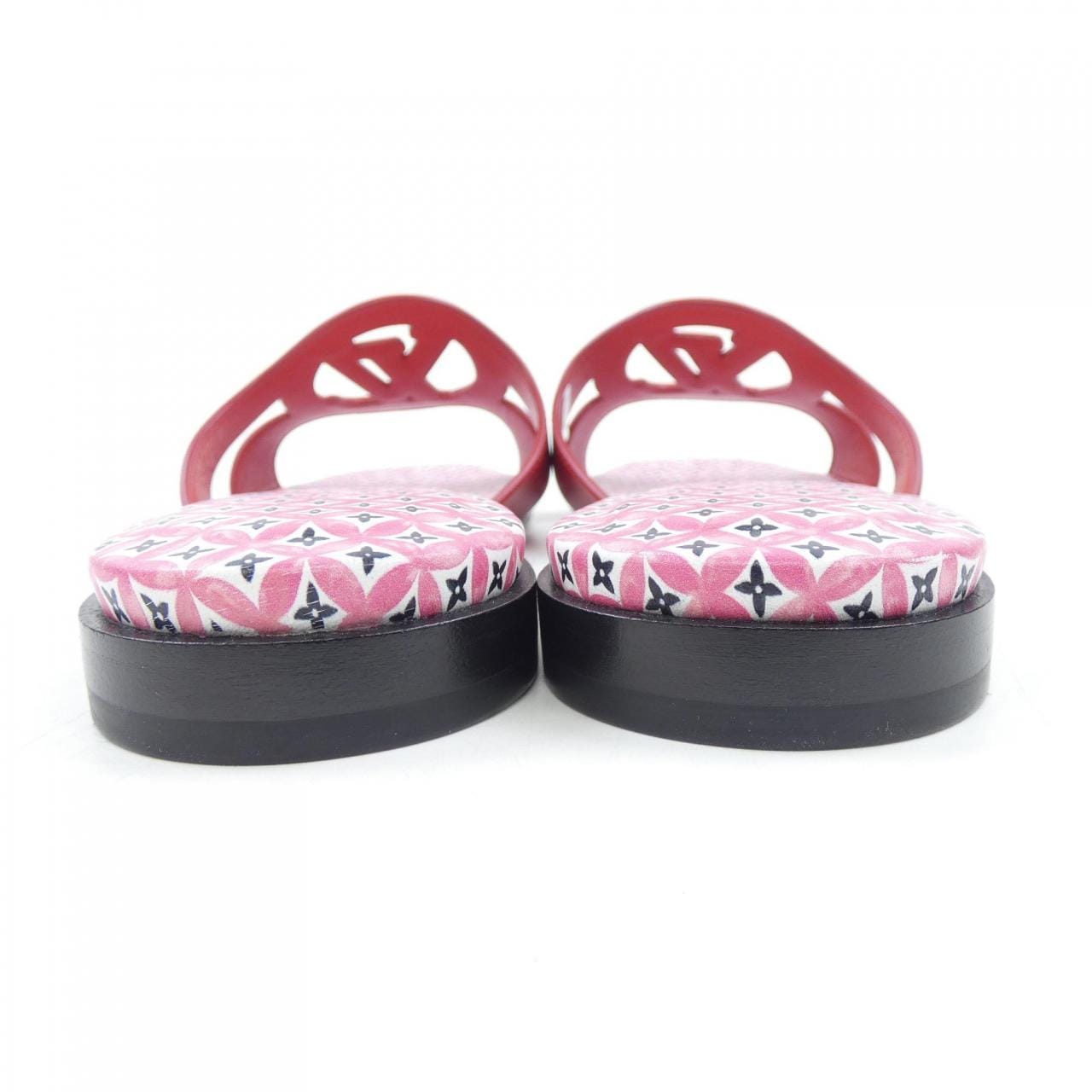 ルイヴィトン LOUIS VUITTON LVイソラライン サンダル