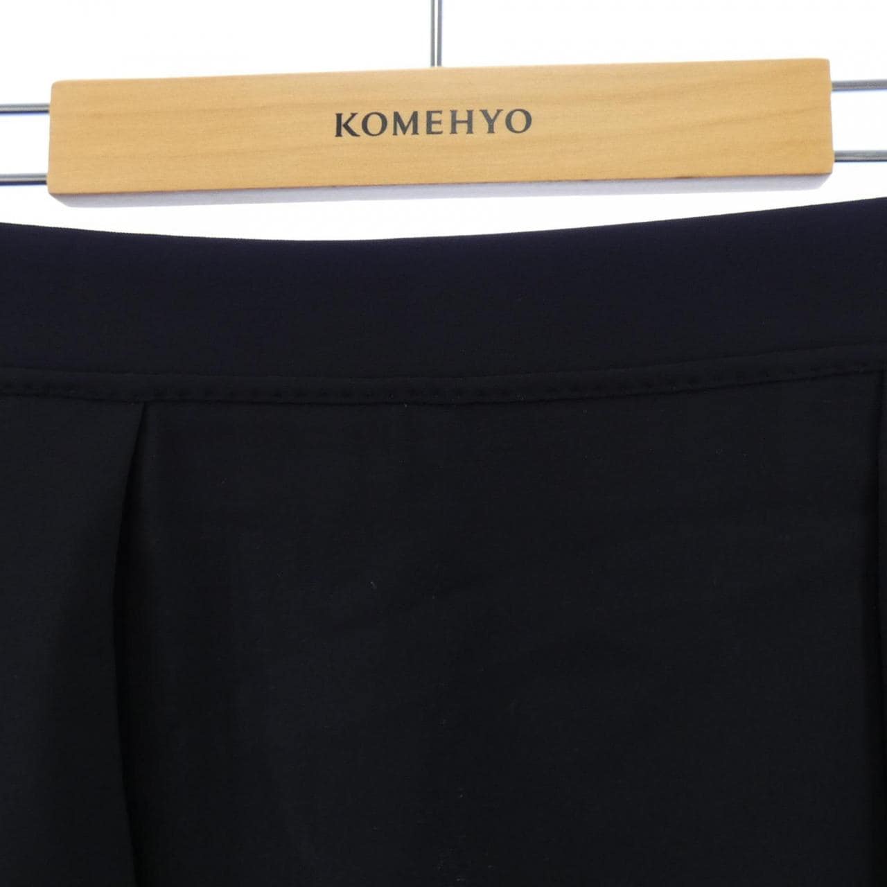 サルヴァトーレフェラガモ SALVATORE FERRAGAMO スカート