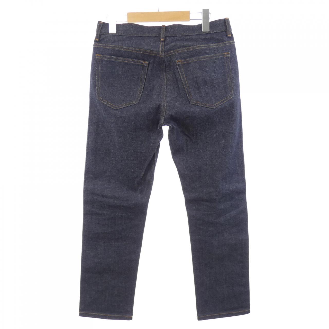アーペーセー A.P.C. JEAN NEW STANDARD ジーンズ