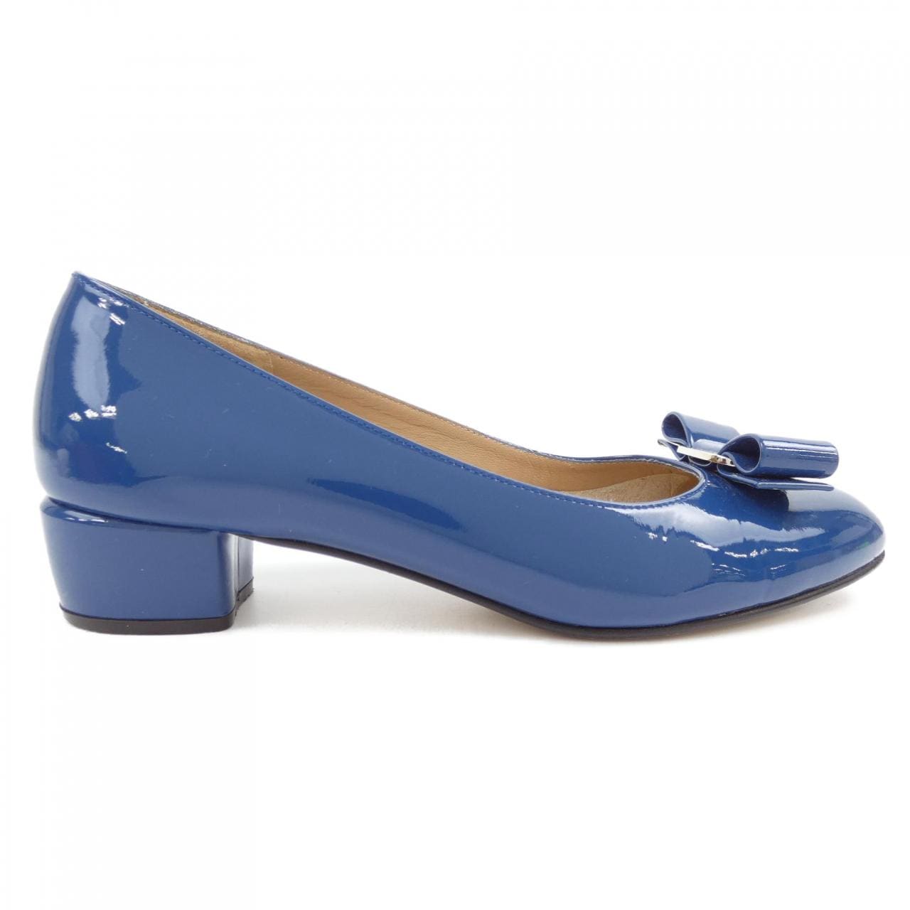 サルヴァトーレフェラガモ SALVATORE FERRAGAMO パンプス