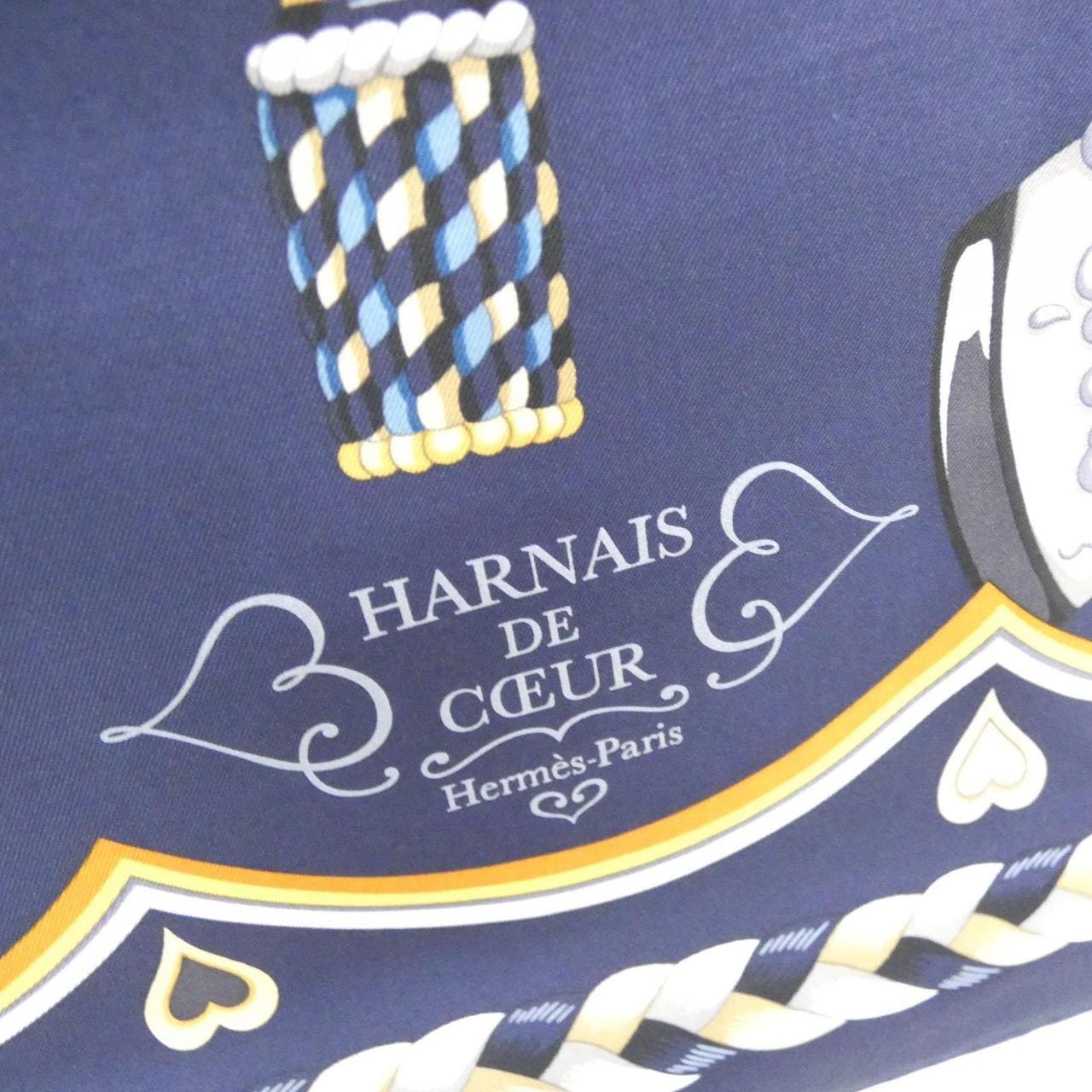 エルメス HARNAIS DE COEUR カレ 004090S スカーフ