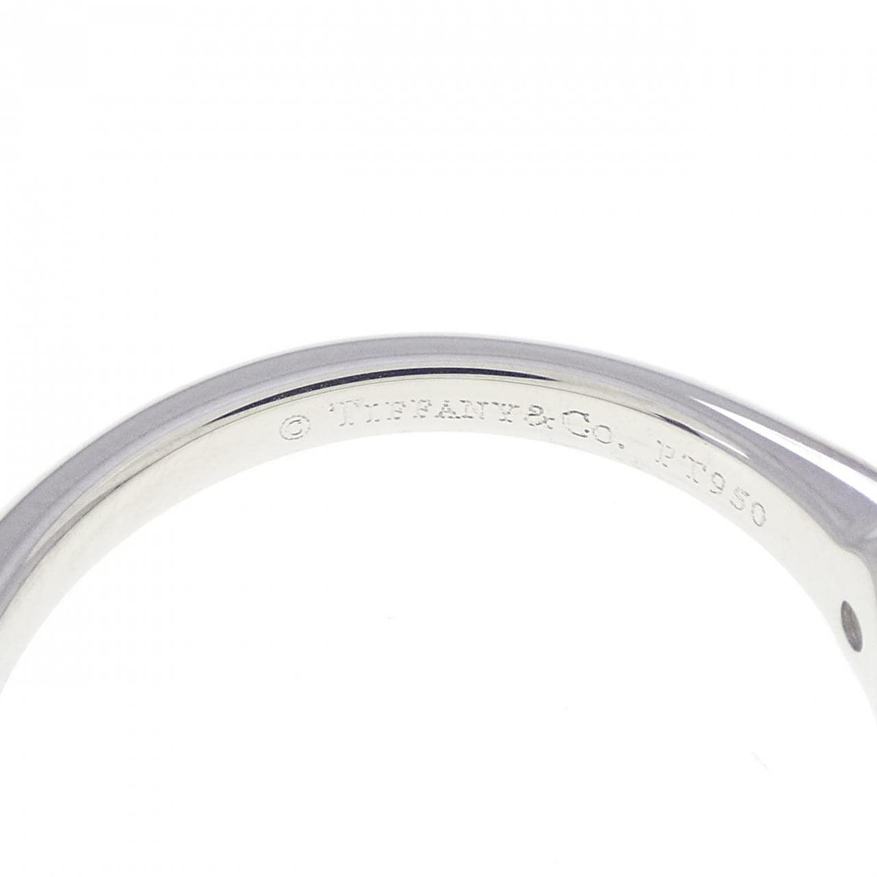 ティファニー クラシックソリティア リング 0.23CT F VVS1 3EXT