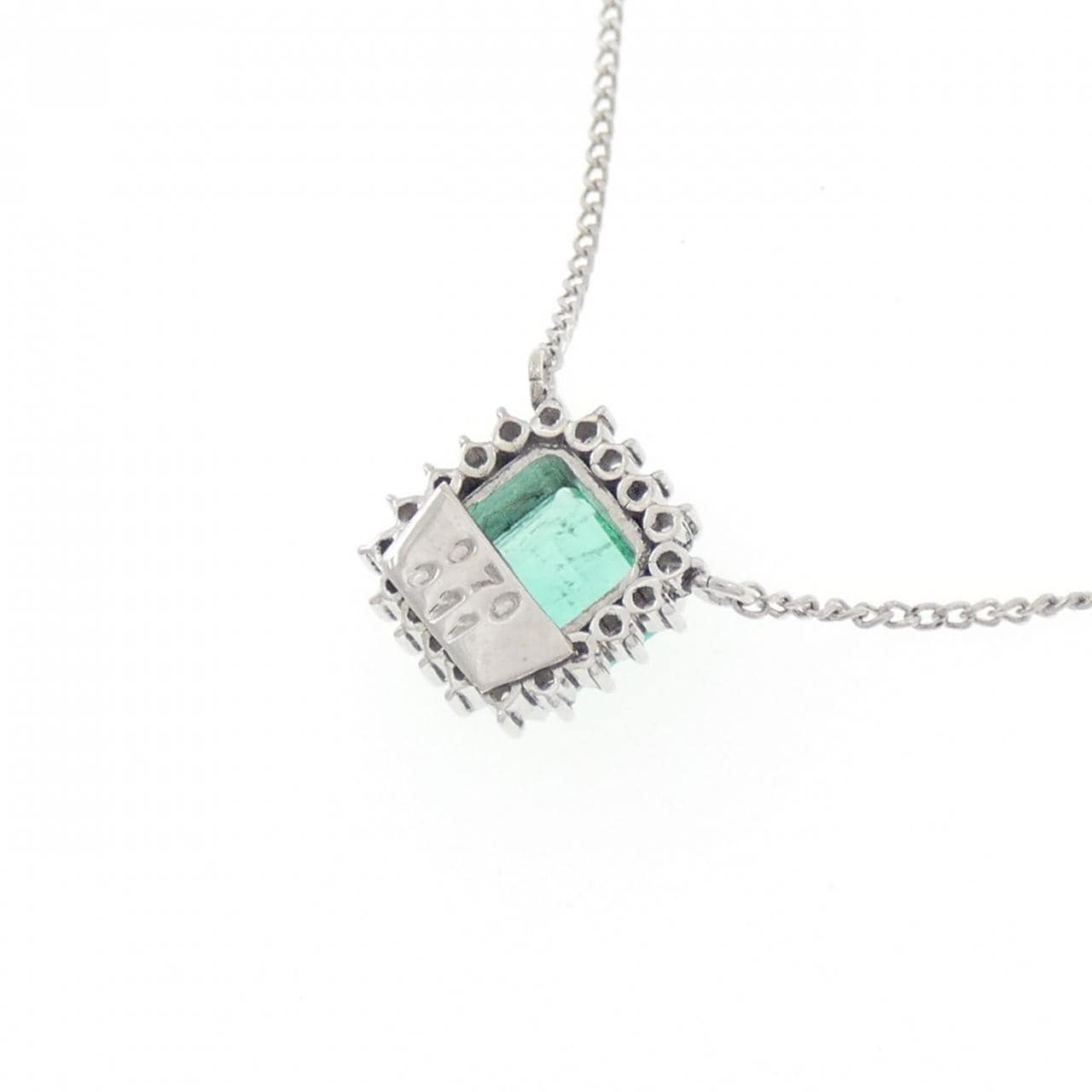 PT850 エメラルド ネックレス 0.70CT