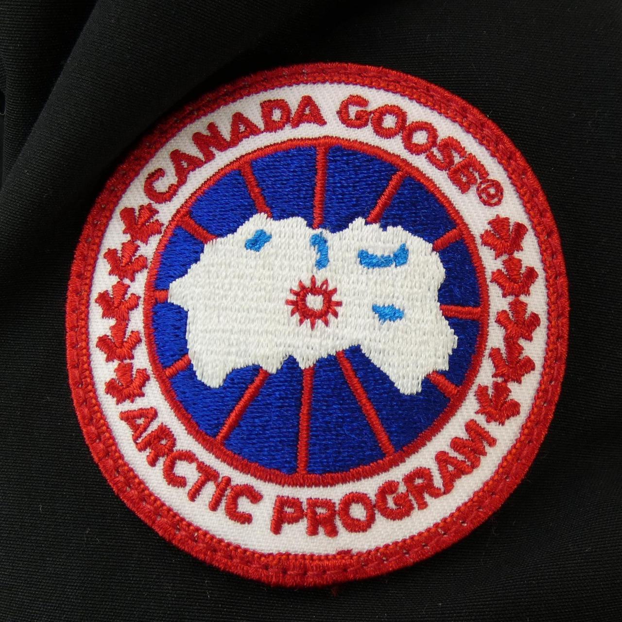 カナダグース CANADA GOOSE ダウンコート