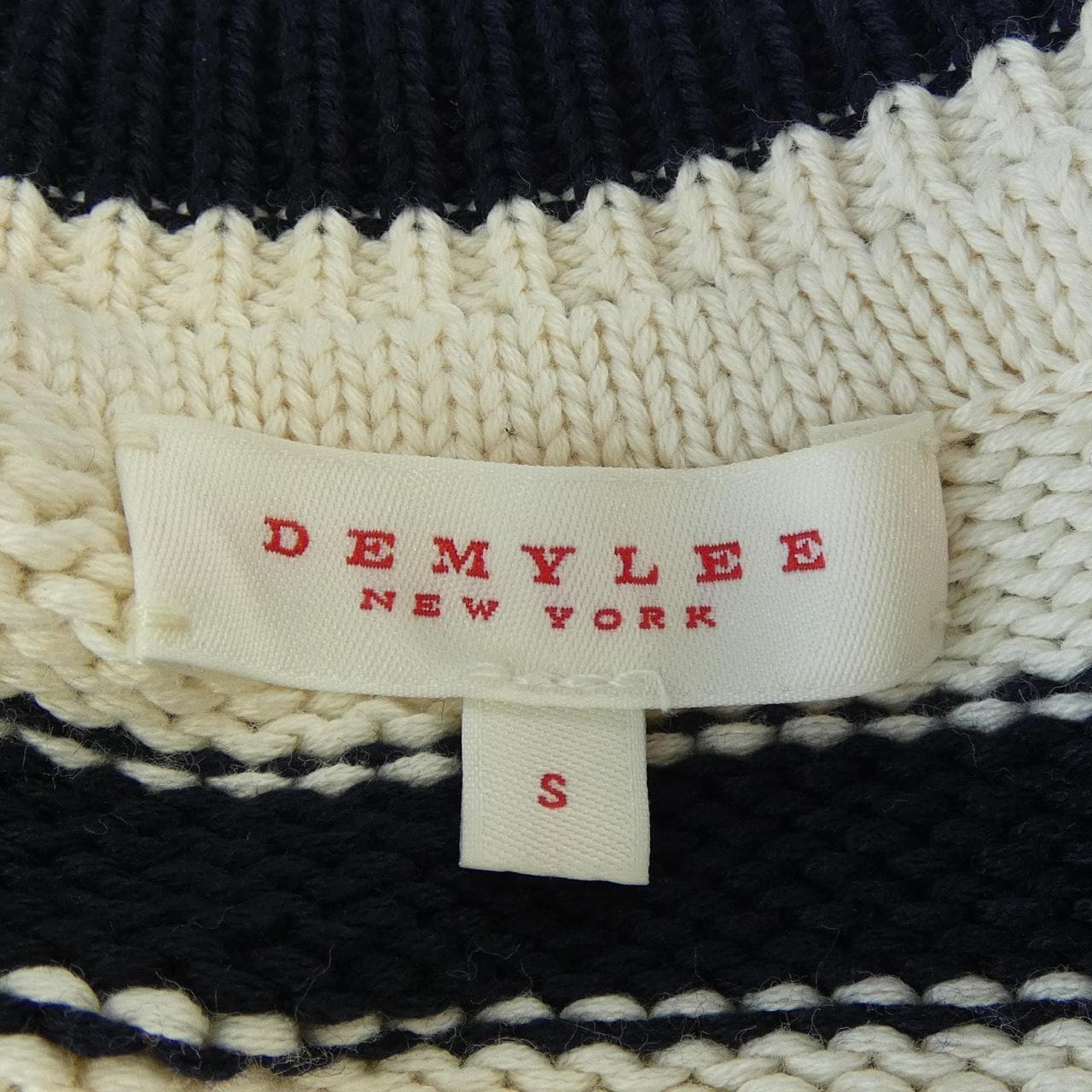 デミリー DEMYLEE ニット