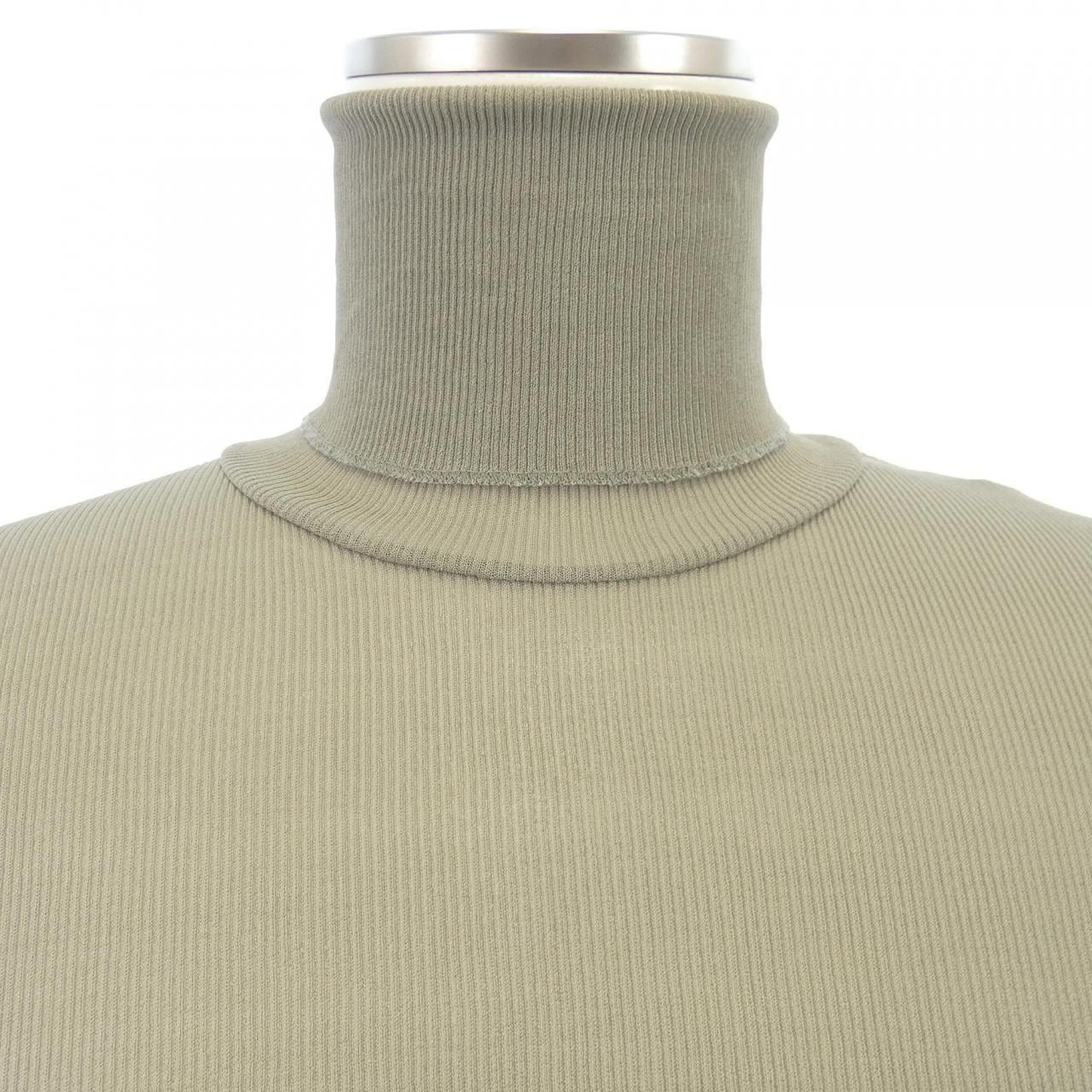 アミ AMI HTS301 トップス