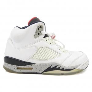 ナイキ ジョーダン NIKE JORDAN 136027-104 スニーカー