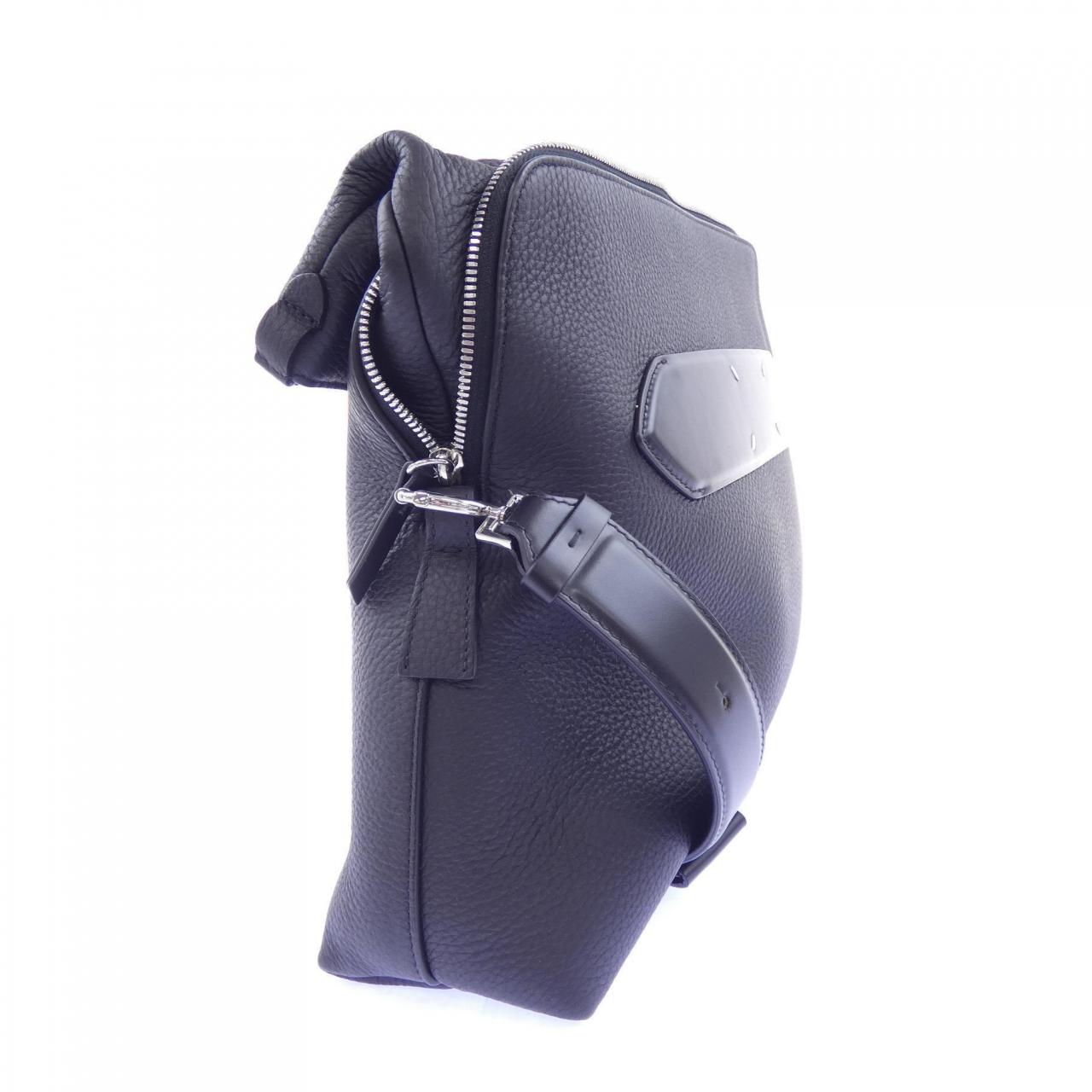 メゾンマルジェラ Maison Margiela 5AC レザーショルダー SB1WG0004 BAG