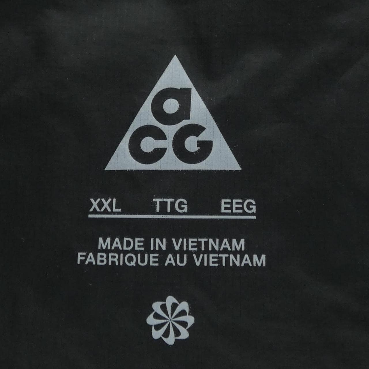 ナイキ NIKE DB0979-013 ジャケット