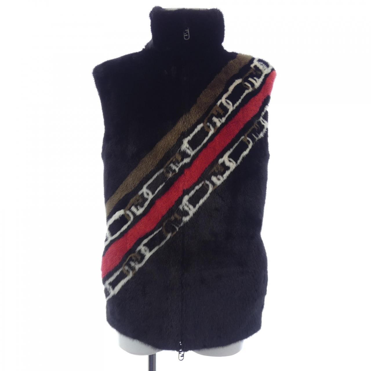 フェンディ FENDI ベスト