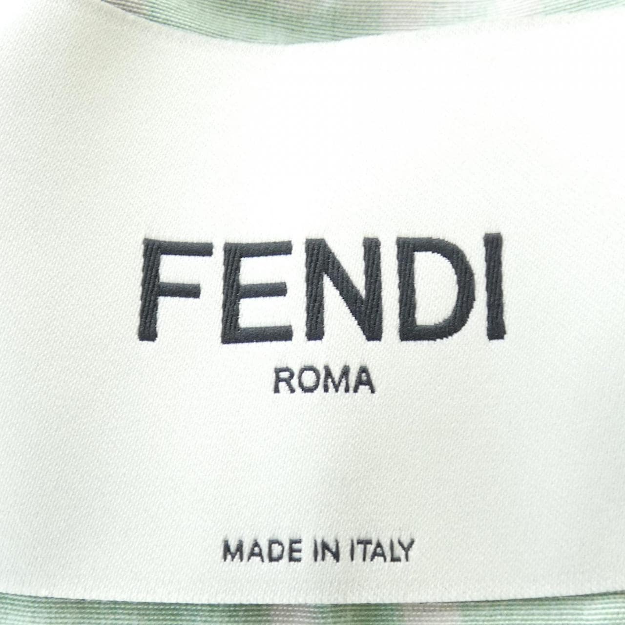 フェンディ FENDI FJ6873 A5VO ブルゾン