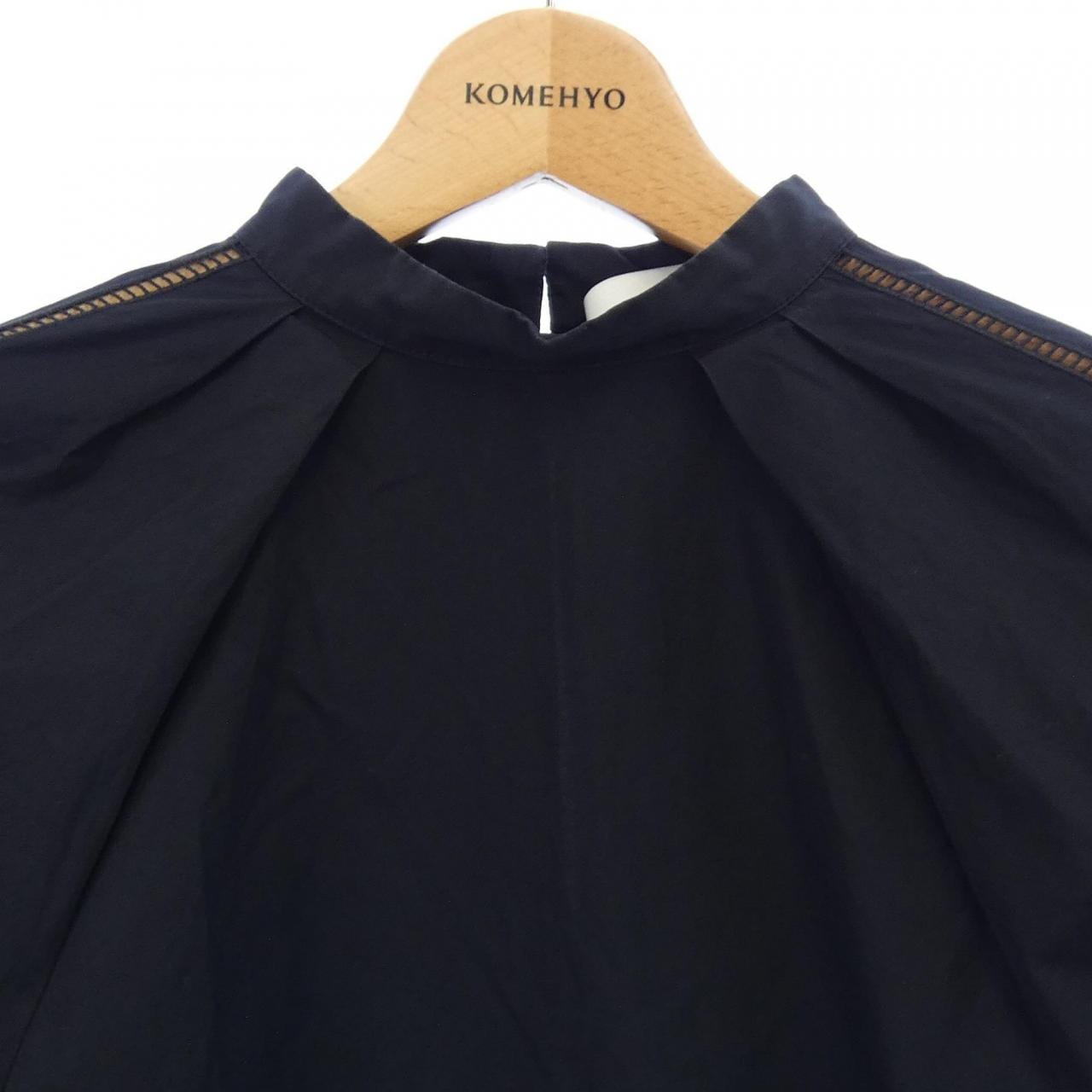 ティッカ TICCA トップス