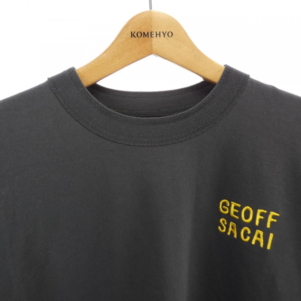 サカイ SACAI GEOFF MCFETRIDGE EMBROIDERY 26-01126S UNISEX Tシャツ