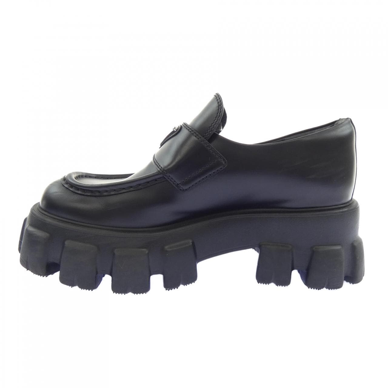 プラダ PRADA モノリス ローファー トライアングルロゴ 1D649M シューズ