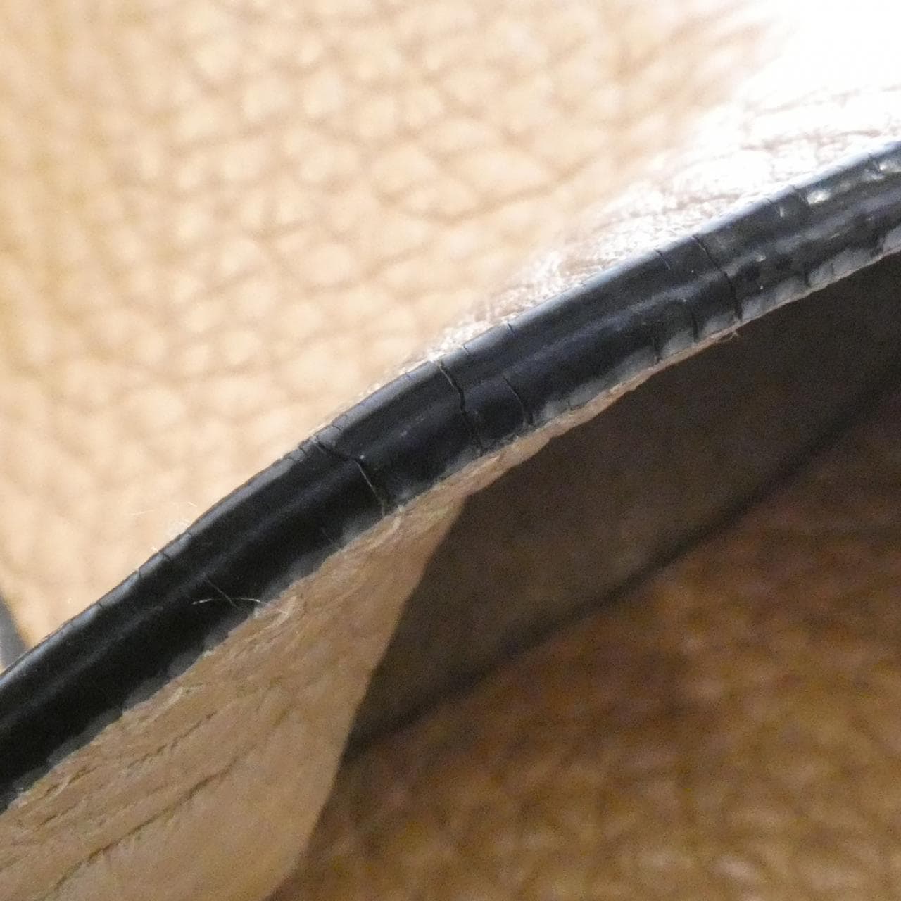 ヴァレンティノガラヴァーニ KW2B0037VSF バッグ