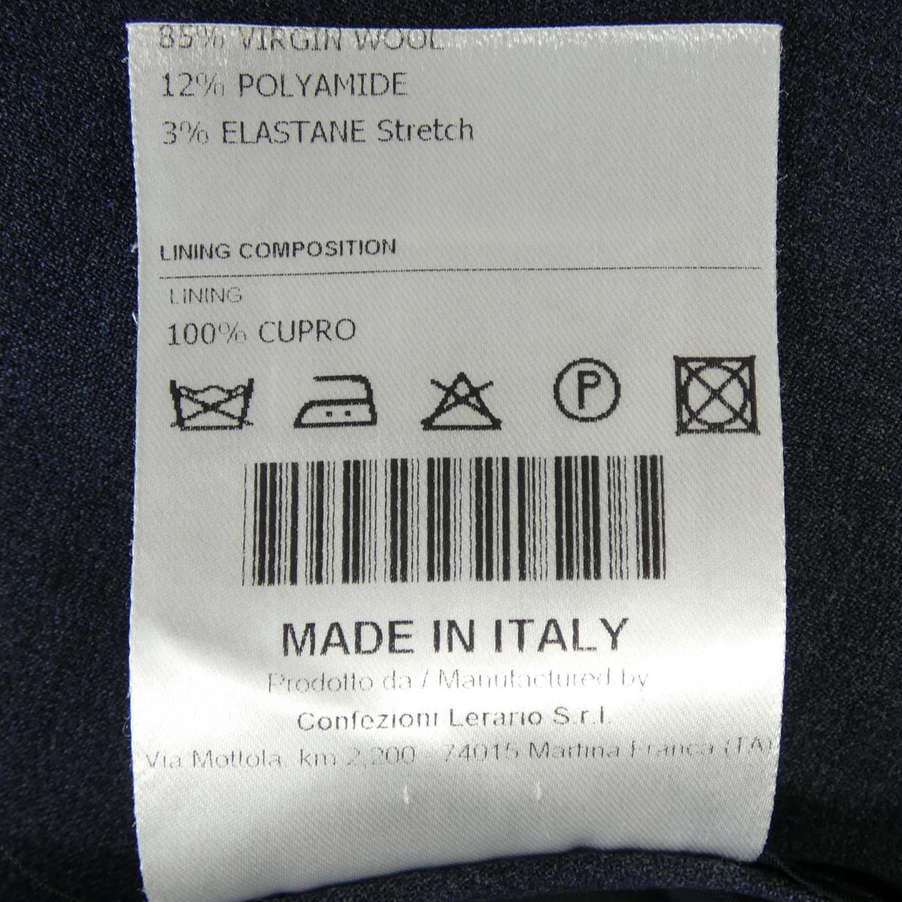 タリアトーレ TAGLIATORE ジャケット