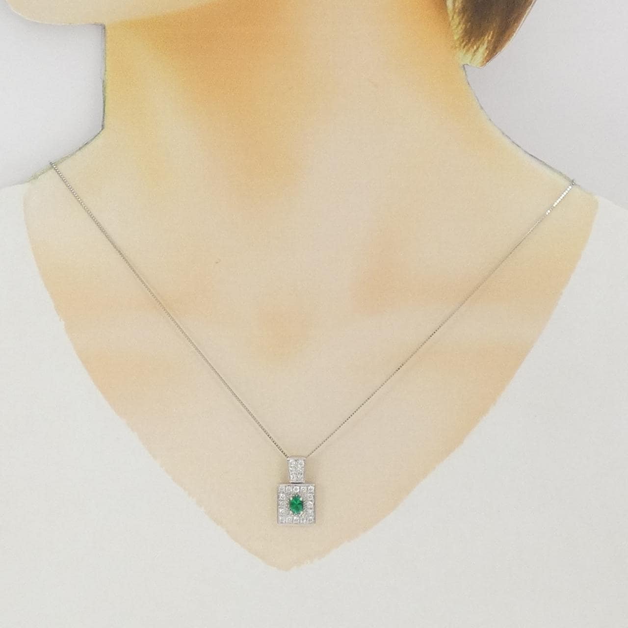 PT900/PT850 エメラルド ネックレス 0.345CT