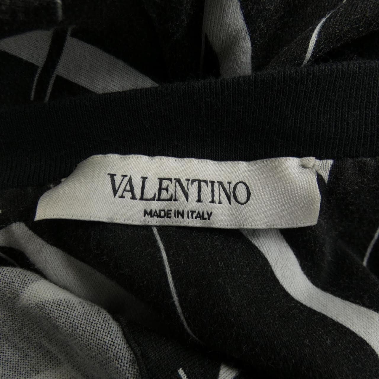 ヴァレンティノ VALENTINO UV3MG08H6LG Tシャツ