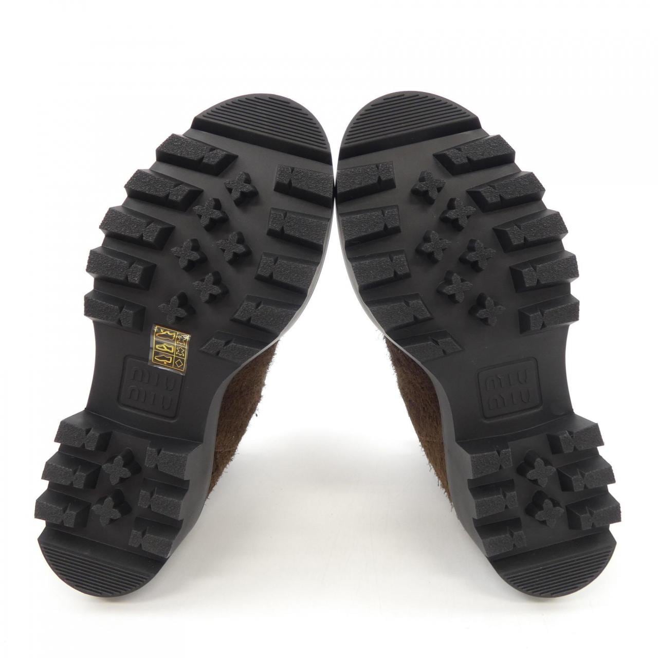 ミュウミュウ MIU MIU ブーツ