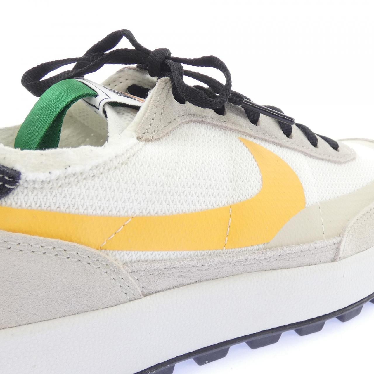 ナイキ NIKE DA6672-100 スニーカー