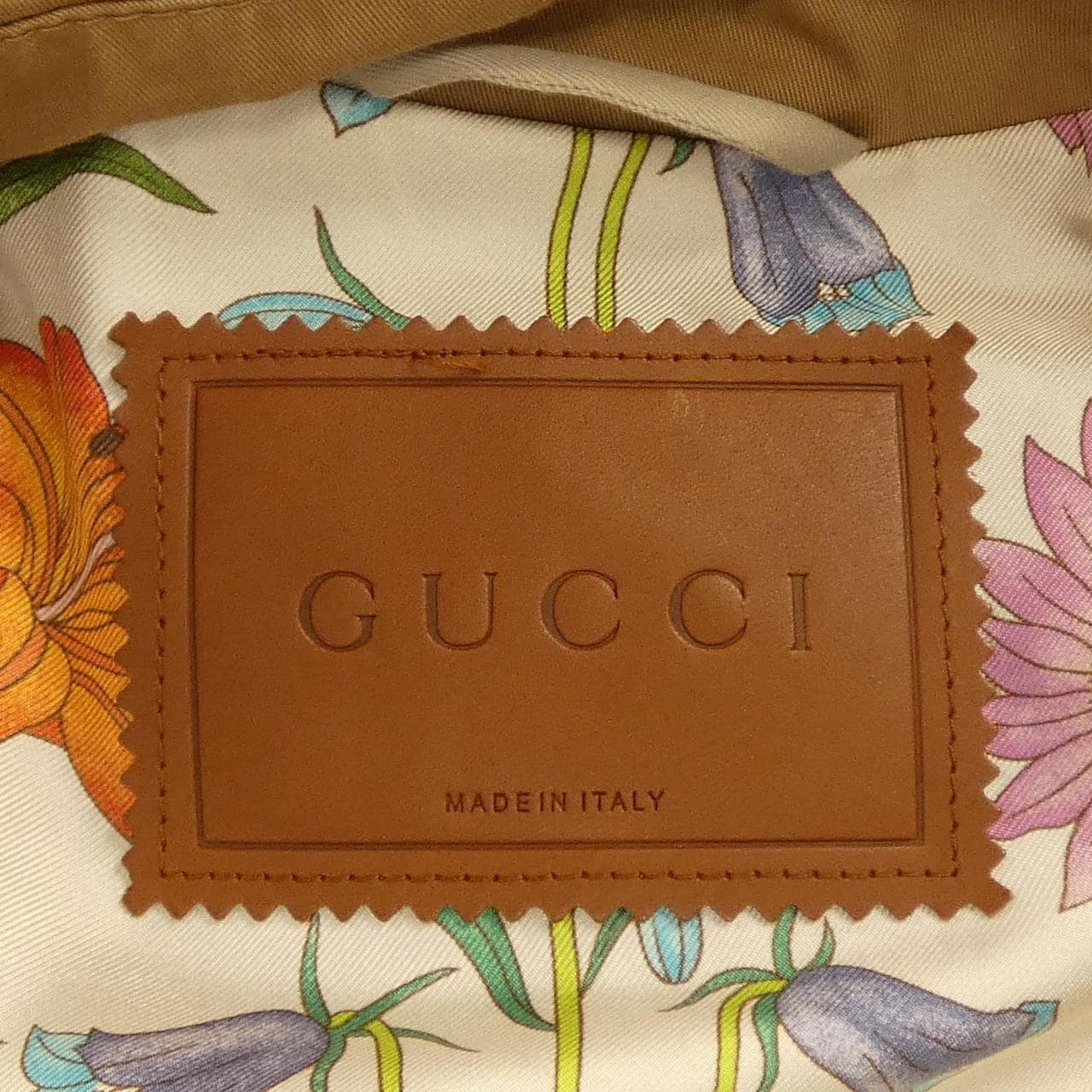 グッチ GUCCI 460014 ZIZ08 トレンチコート