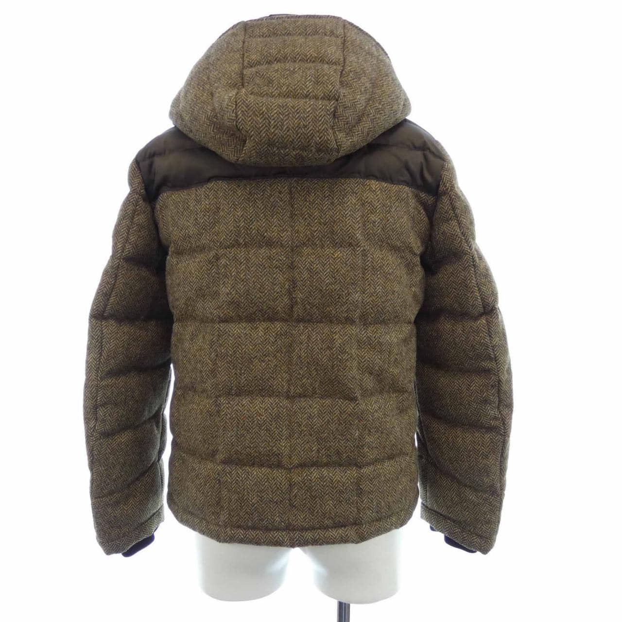モンクレール MONCLER ダウンジャケット