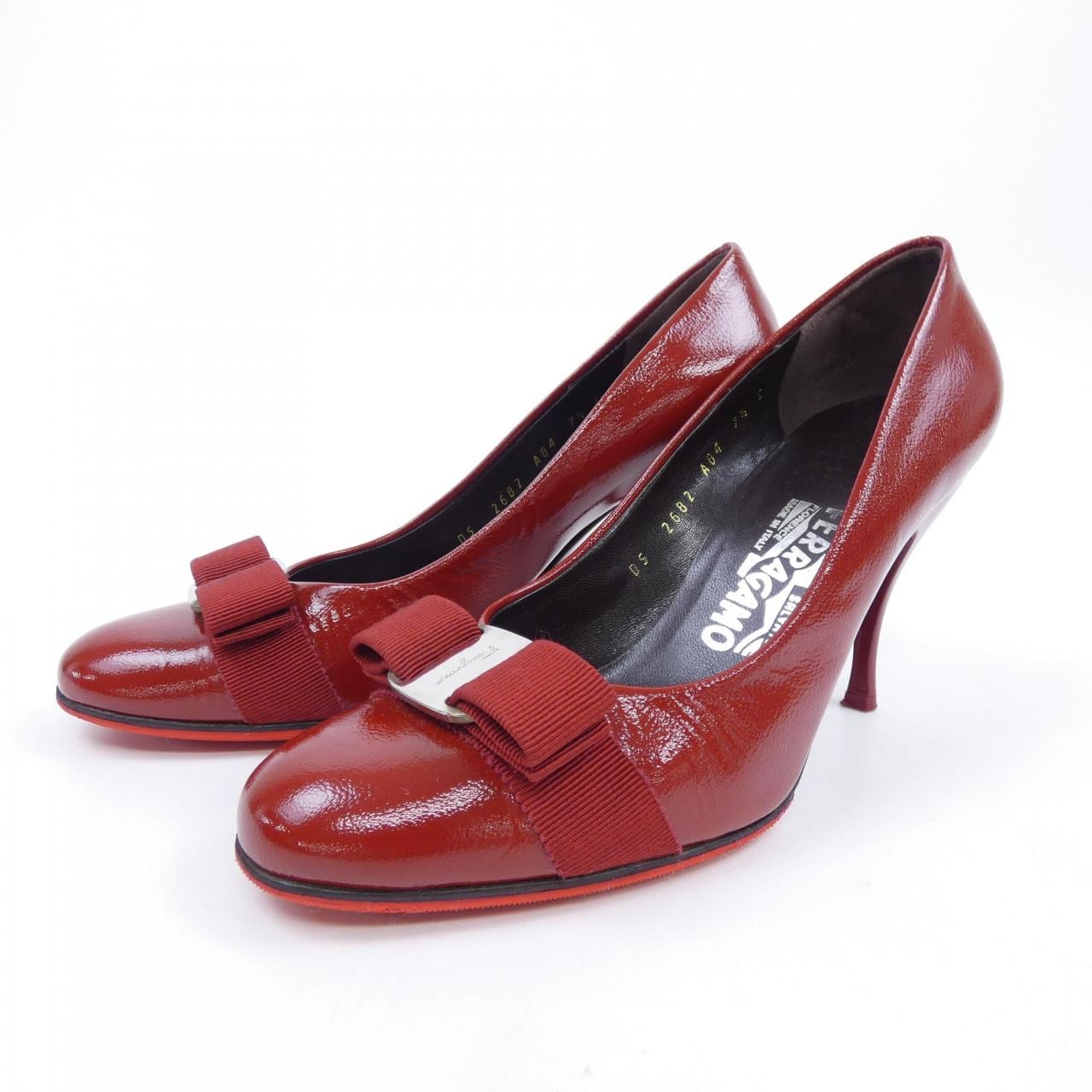 サルヴァトーレフェラガモ SALVATORE FERRAGAMO パンプス