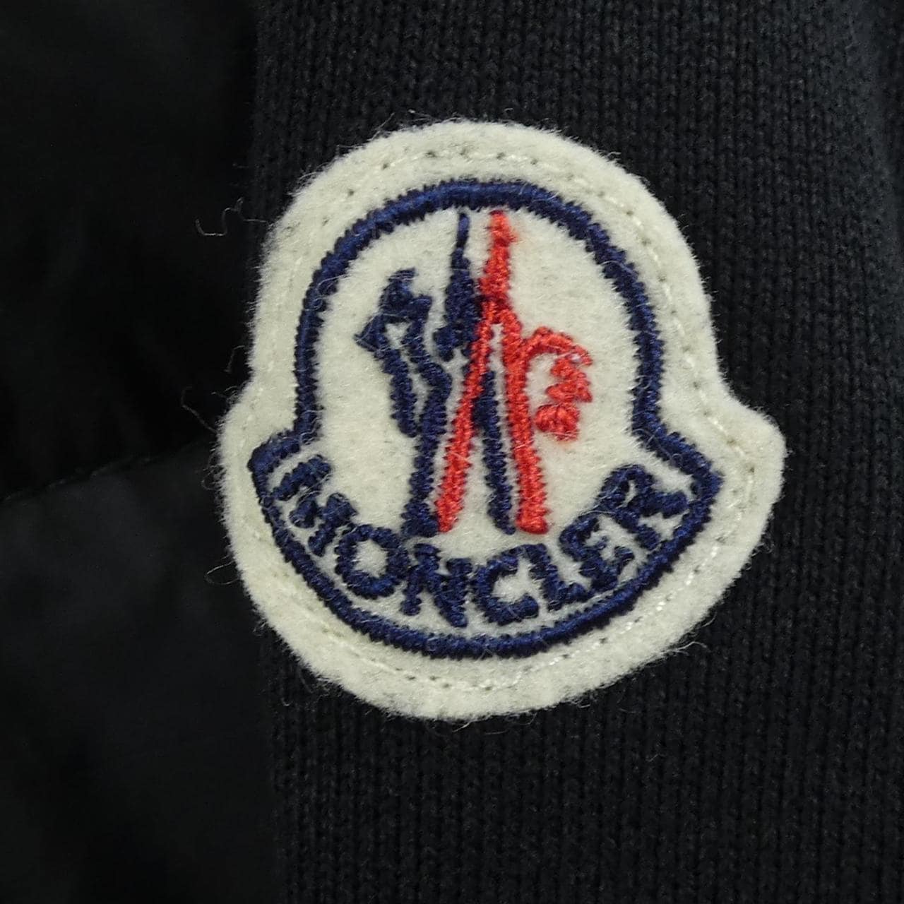 モンクレール MONCLER 20938496000 ダウンジャケット