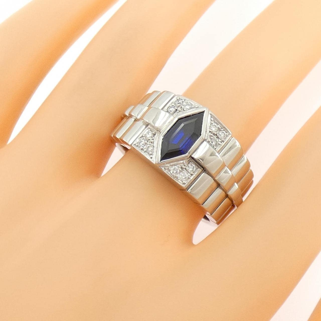 PT900 サファイヤ リング 1.70CT