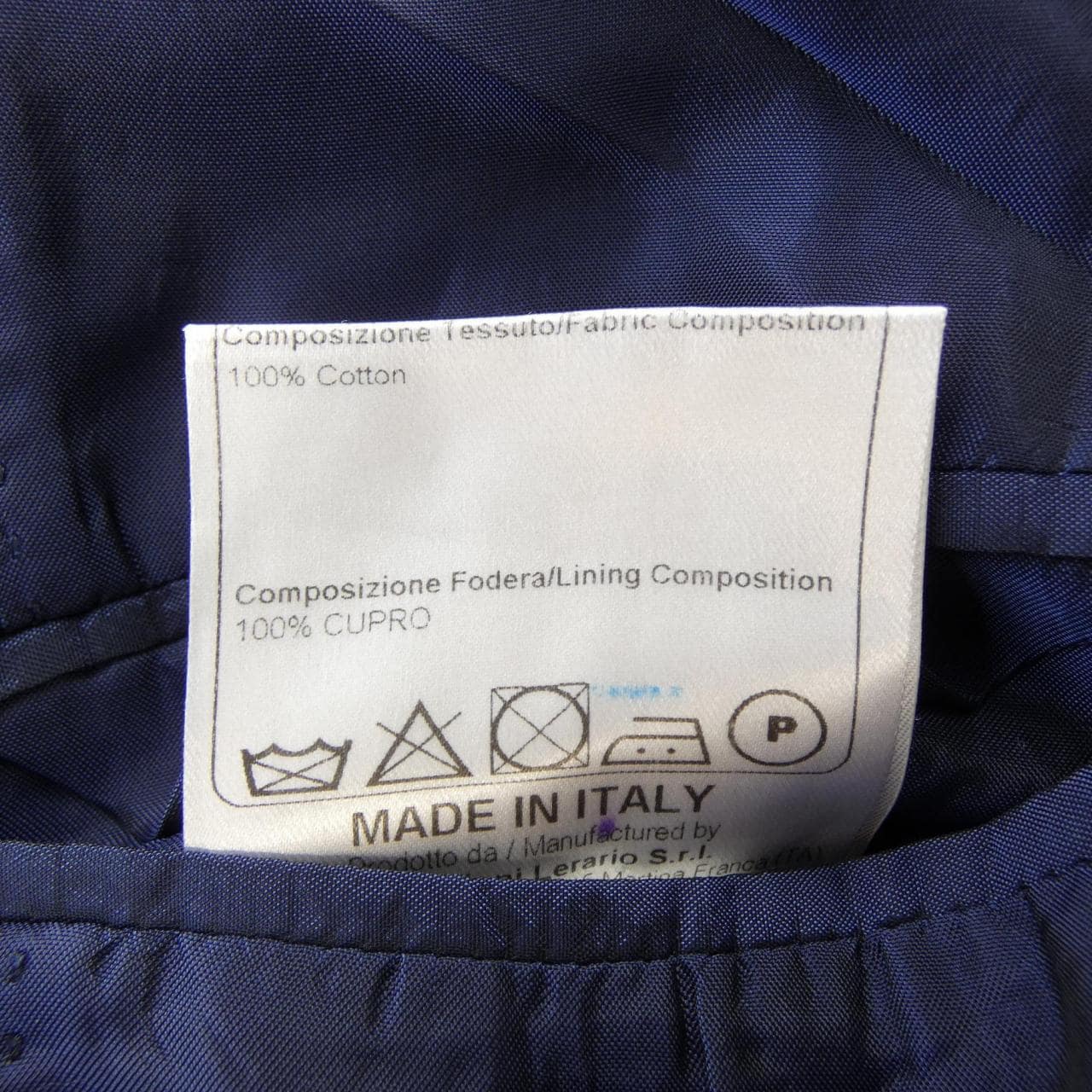 タリアトーレ TAGLIATORE ジャケット