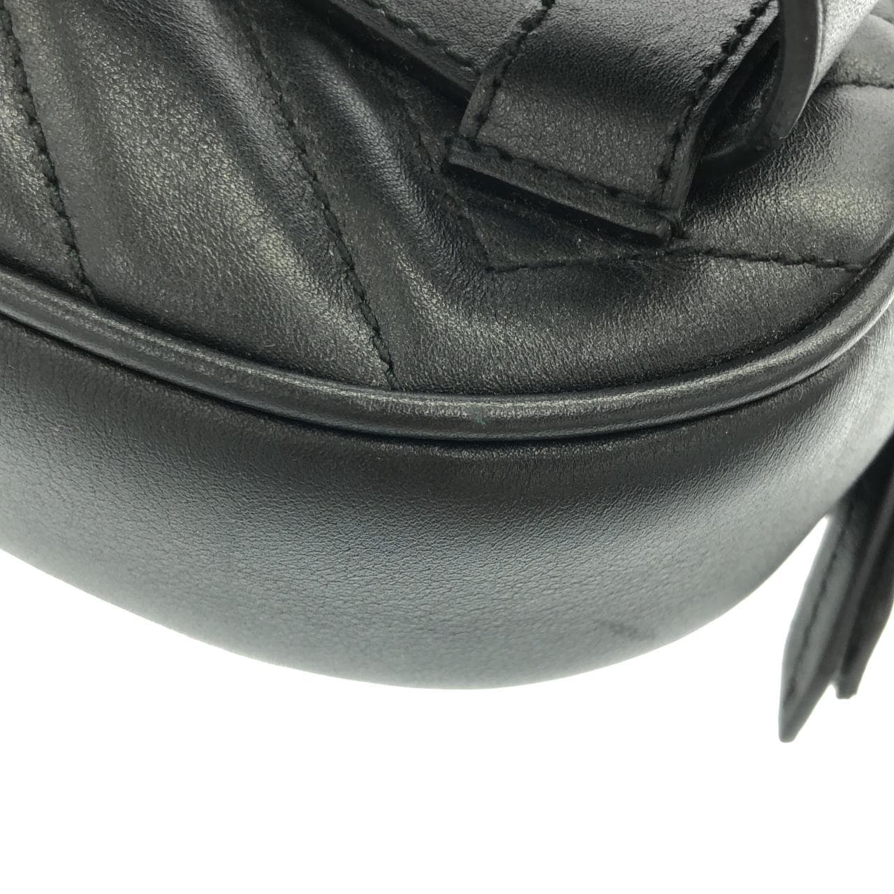 グッチ GG MARMONT 476434 DSVRT ウエストバッグ