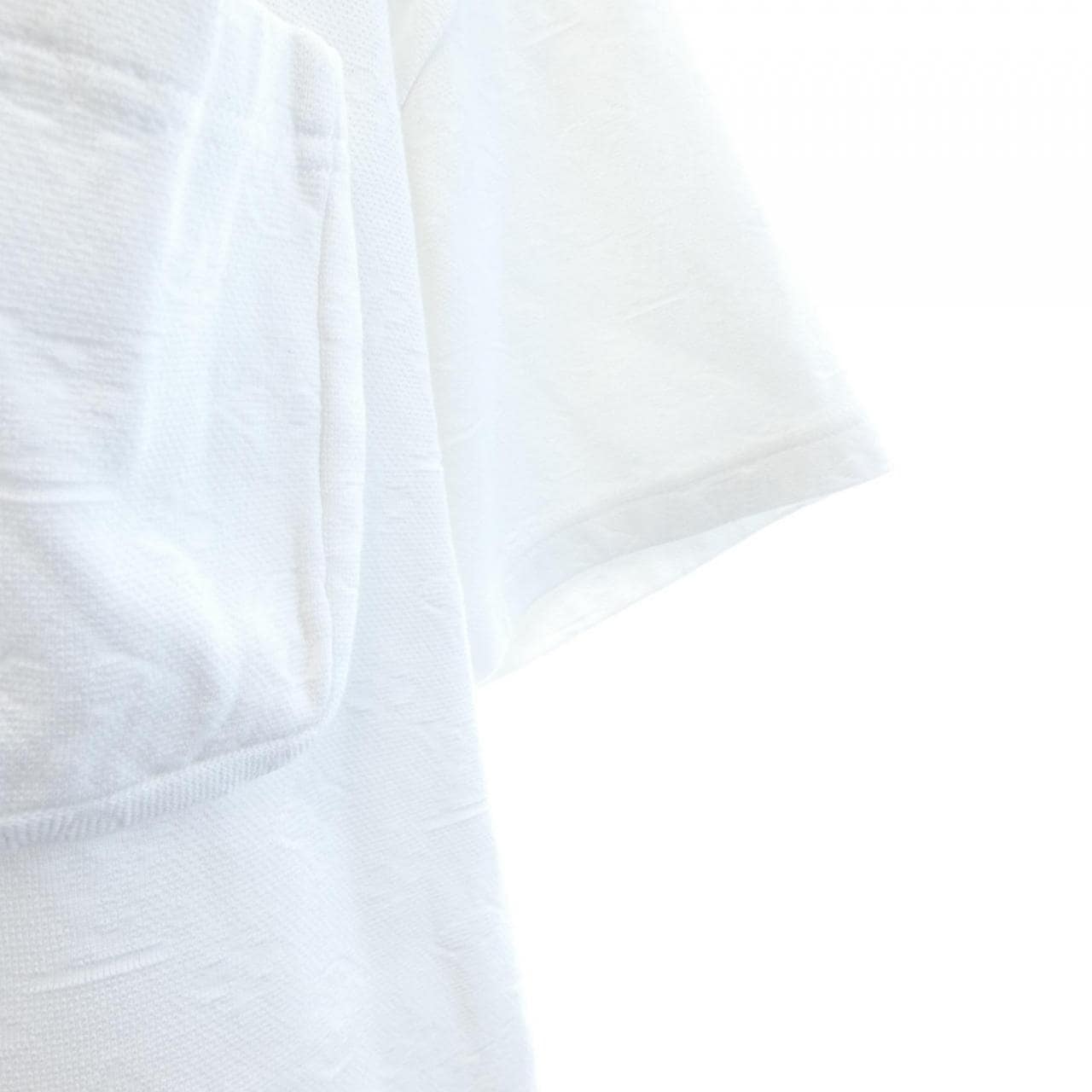 ルイヴィトン LOUIS VUITTON シグネチャー3DポケットモノグラムTシャツ HIY49WTCL Tシャツ