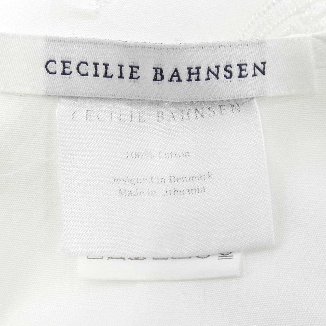 セシリーバンセン CECILIE BAHNSEN カラー