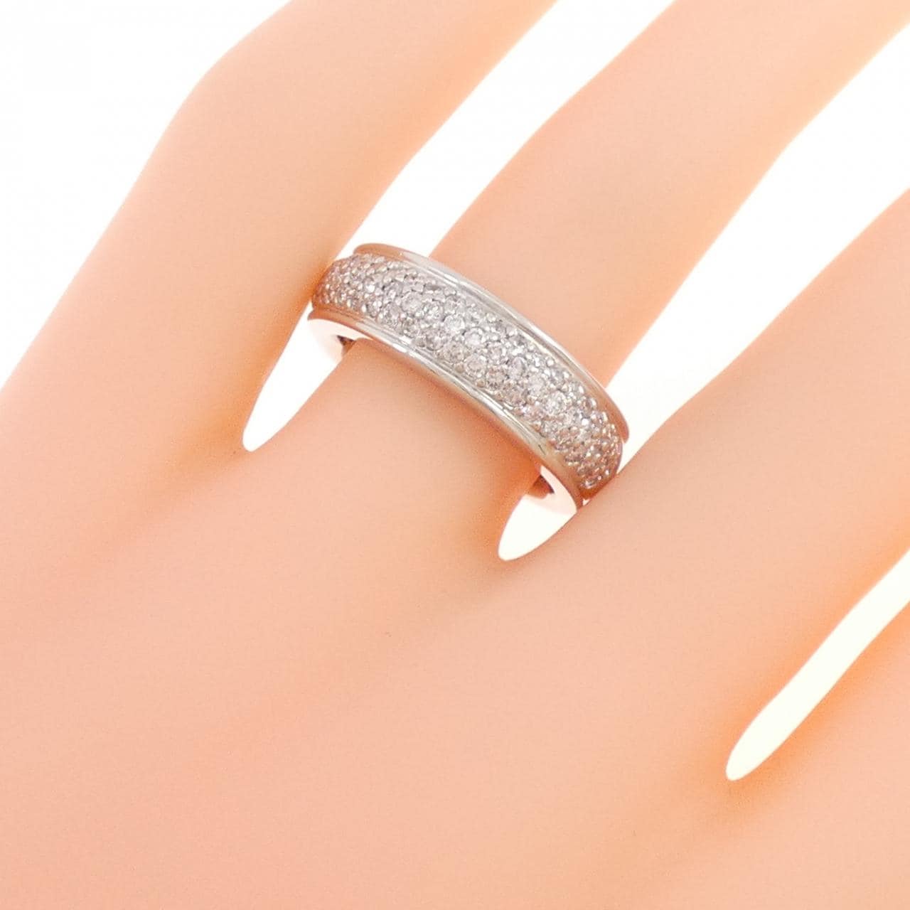PT900 Diamond Ring 0.73CT