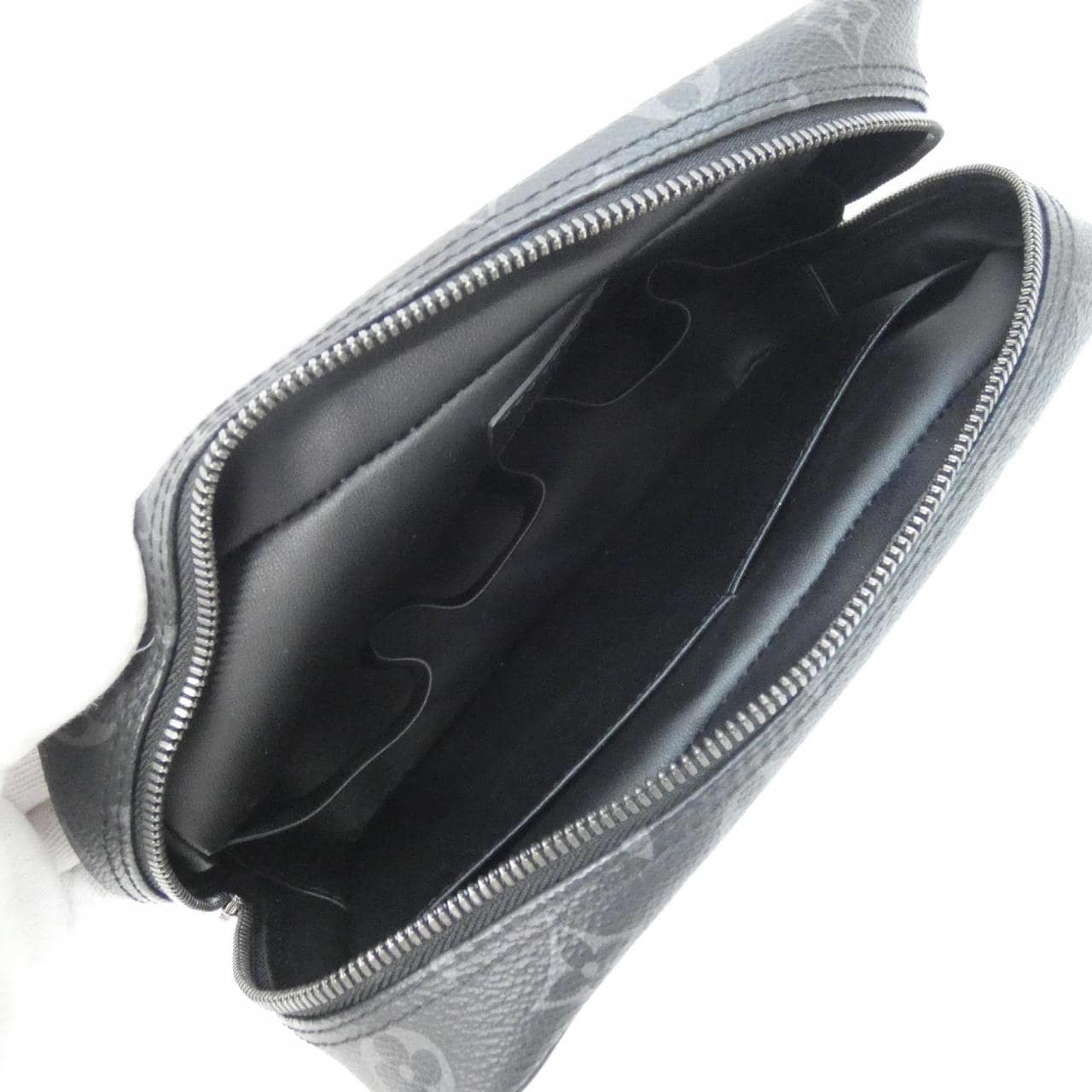 ルイヴィトン モノグラム エクリプス トゥルース トワレ GM M43383 ポーチ