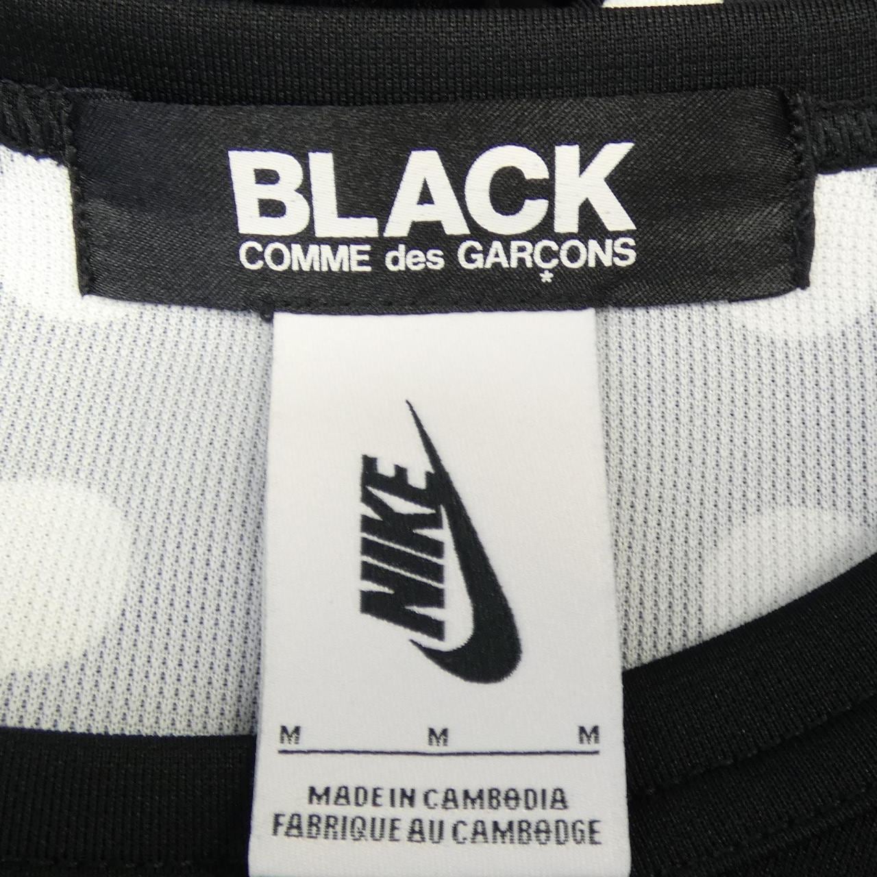 ブラックコムデギャルソン BLACK COMME des GARCONS NIKE トップス
