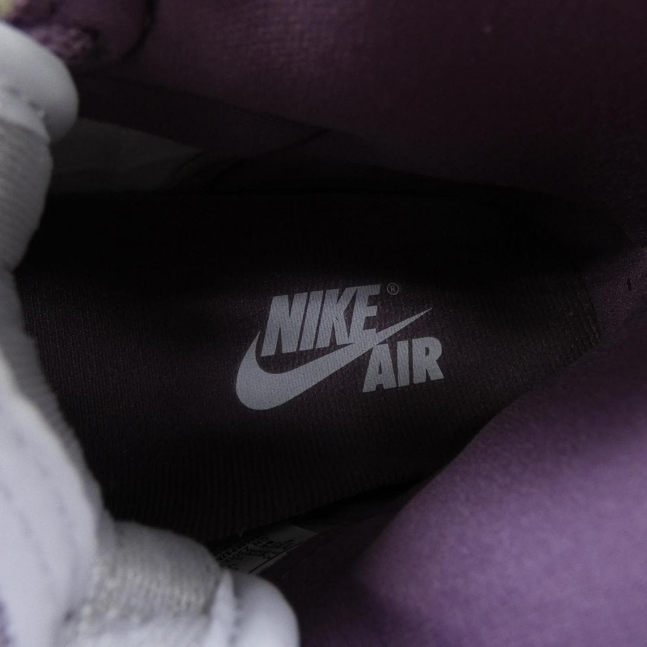 ナイキ NIKE スニーカー