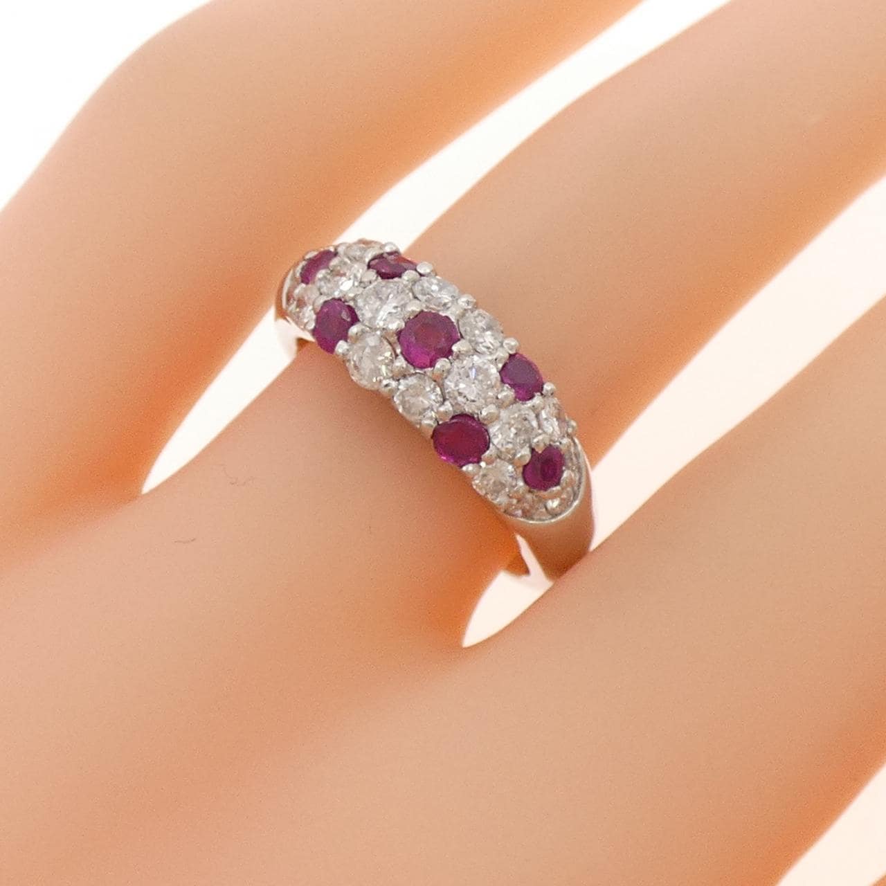 PT900 ダイヤモンド リング 0.70CT