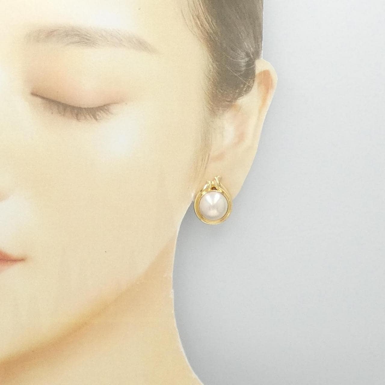 Paula mabe pearl earrings