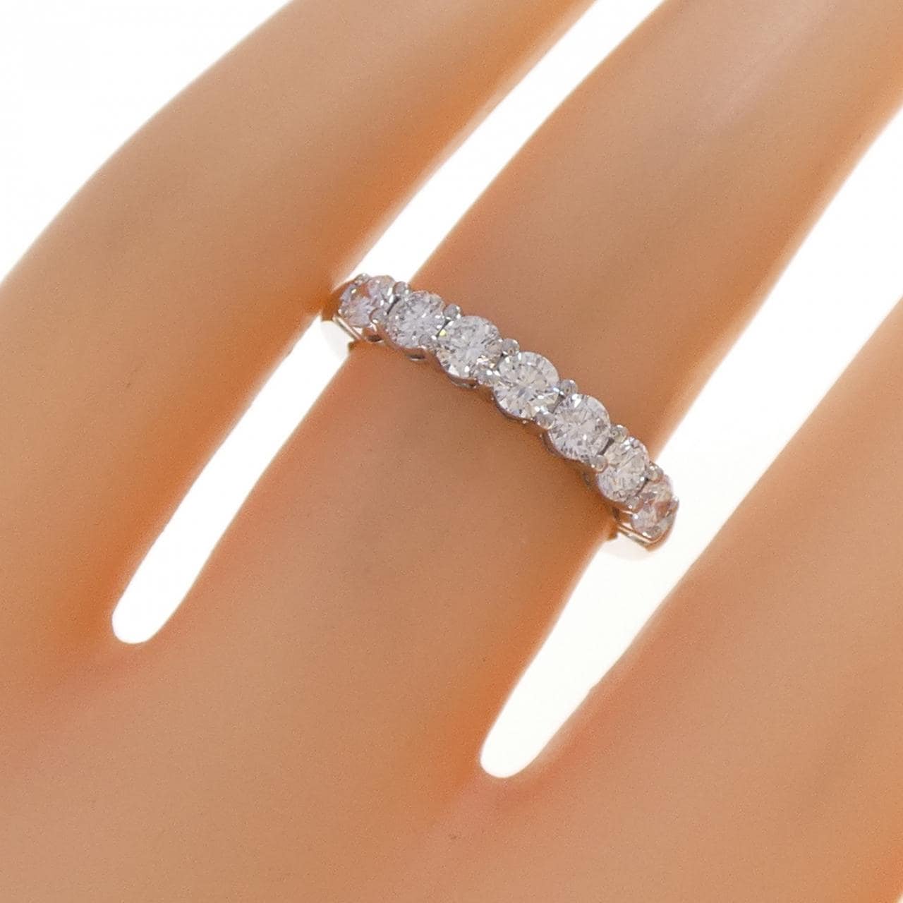 ティファニー エンブレイス リング