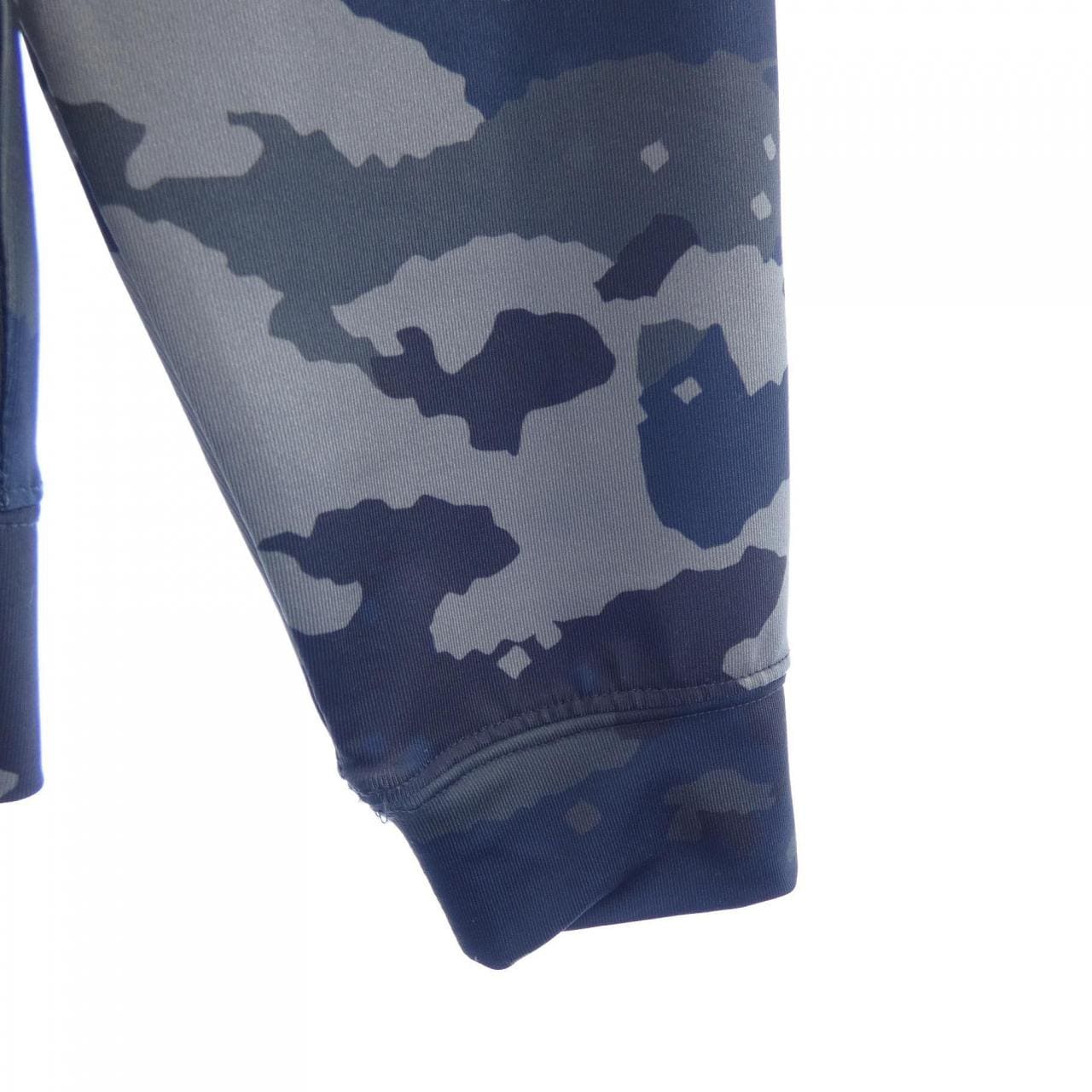 ムータ MUTA パーカー