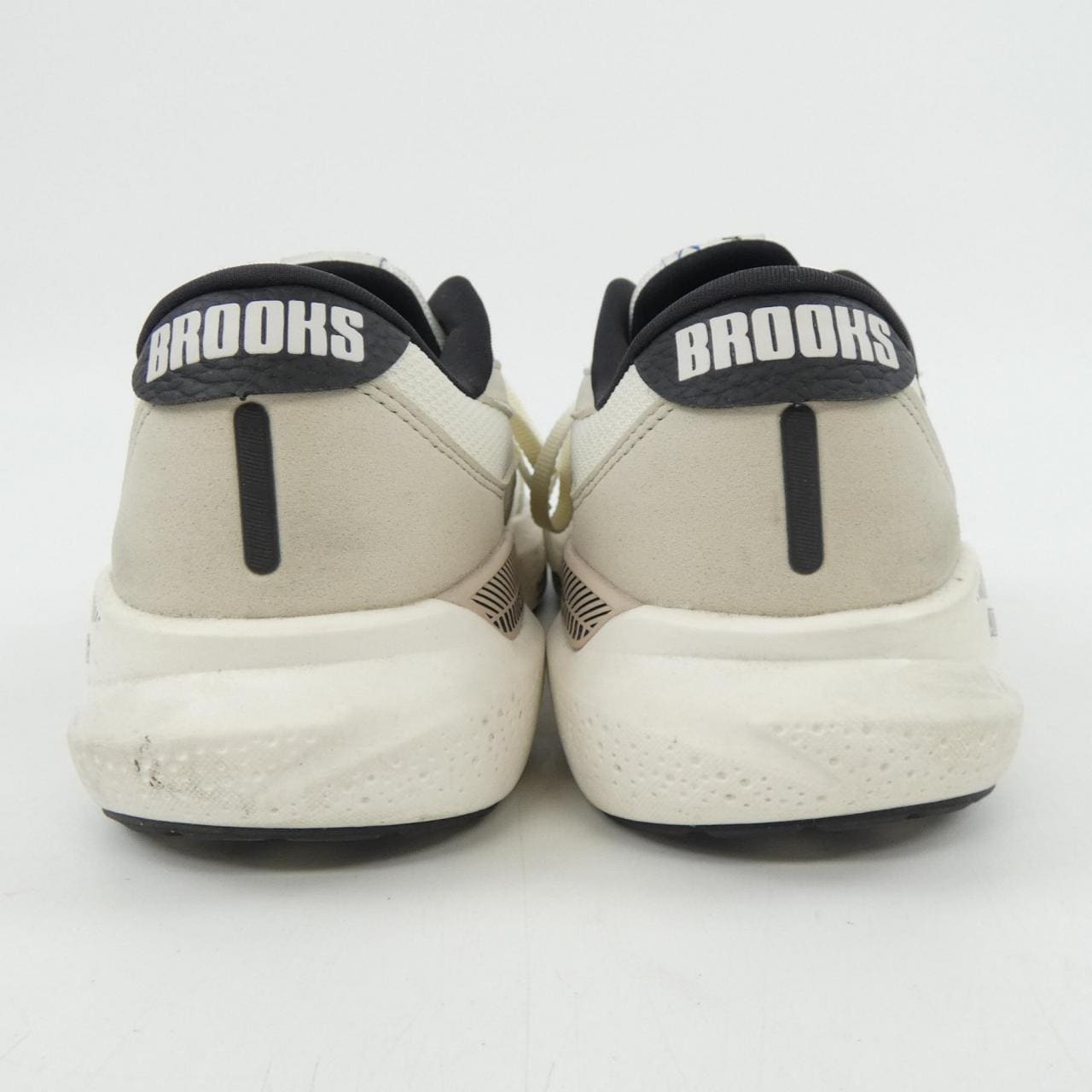 BROOKS 1104371D154 スニーカー