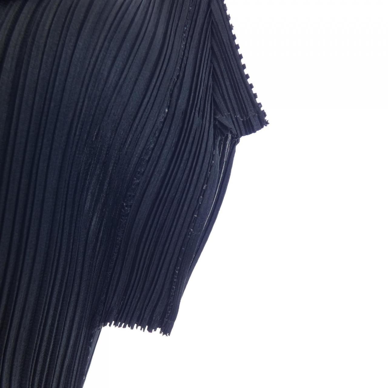 プリーツプリーズ PLEATS PLEASE トップス