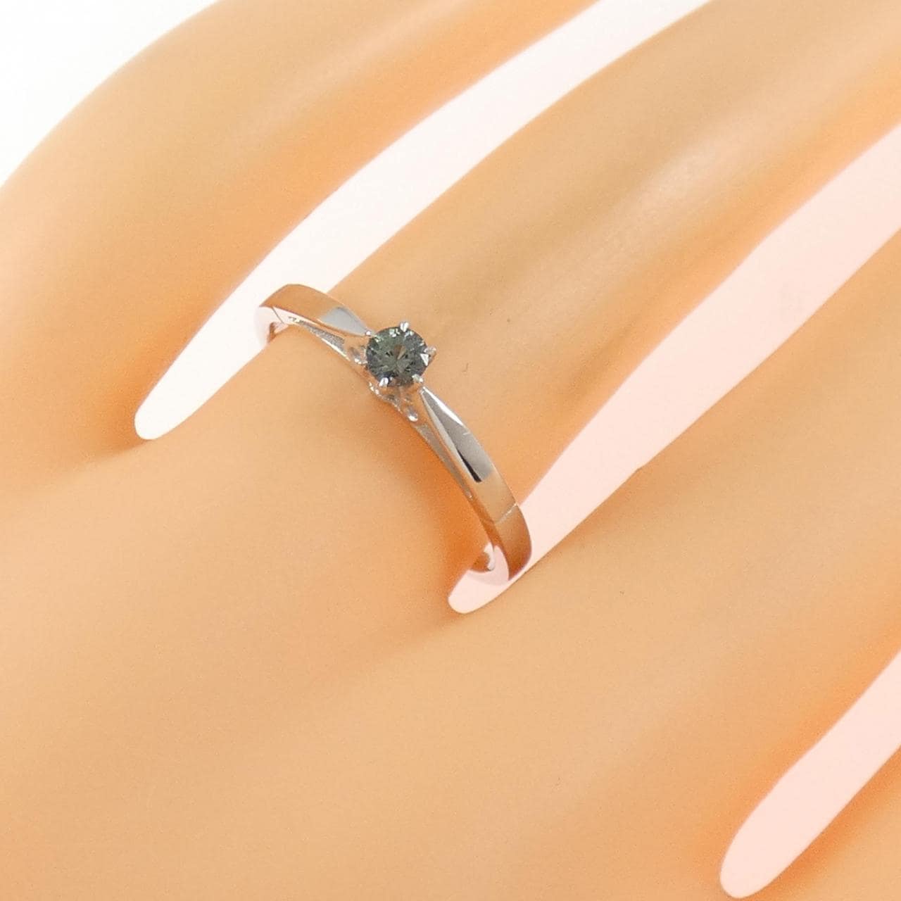 K18WG アレキサンドライト リング 0.13CT