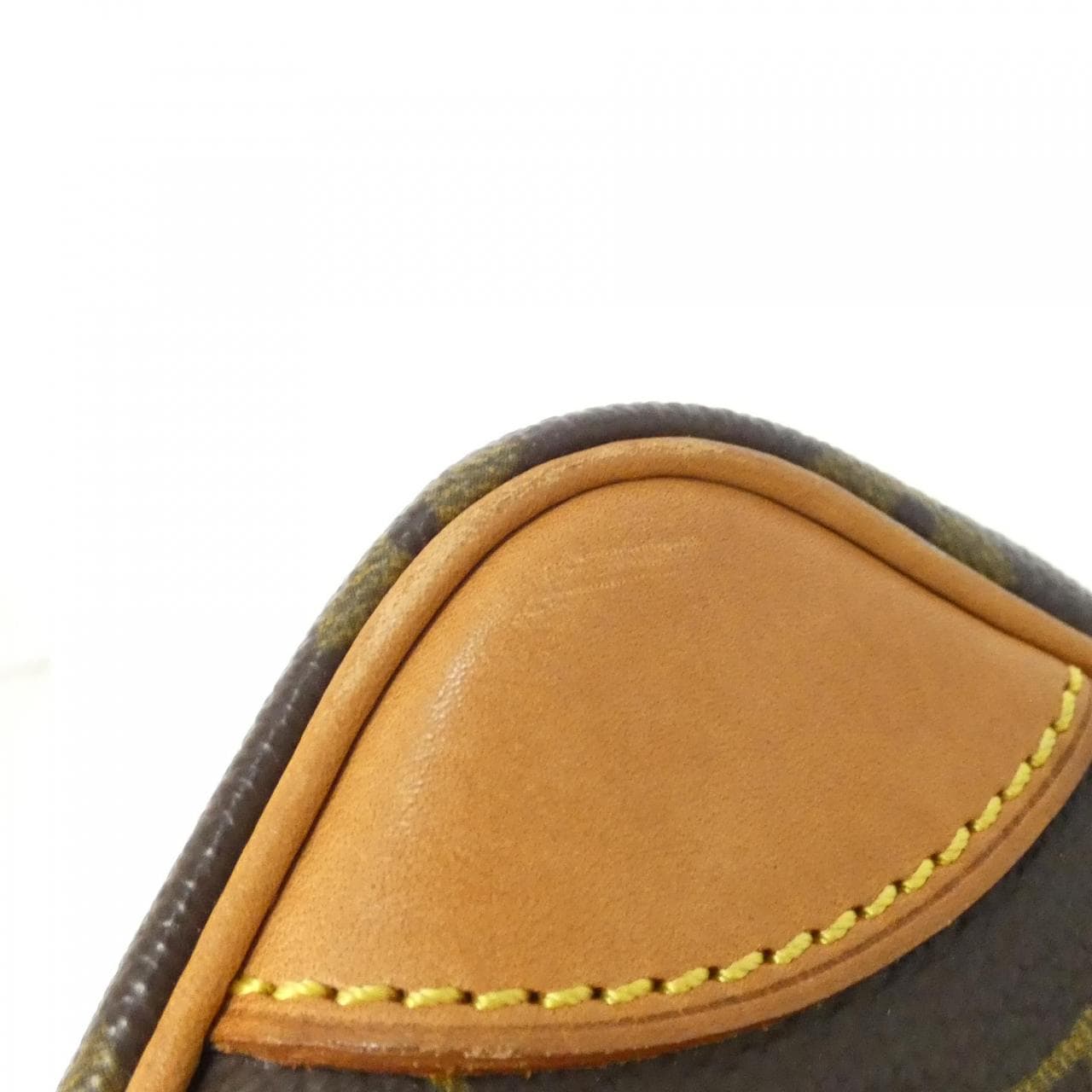 ルイヴィトン モノグラム アマゾン M45236 ショルダーバッグ