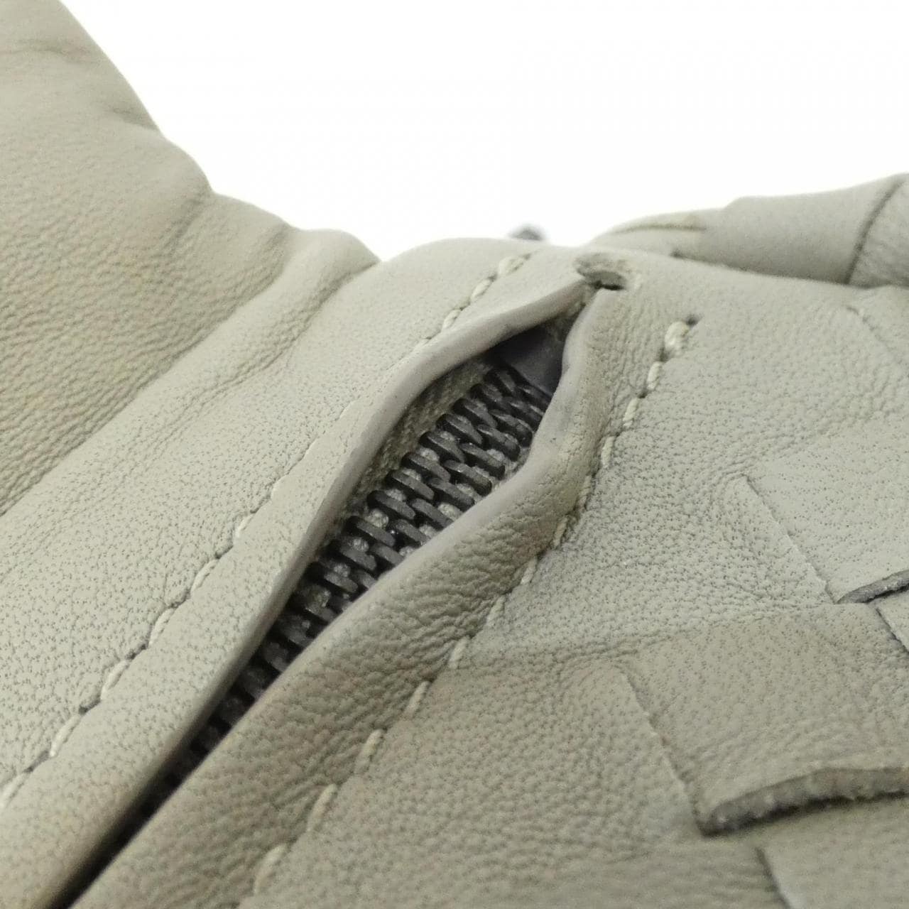 ボッテガヴェネタ 310774 V0016 ショルダーバッグ