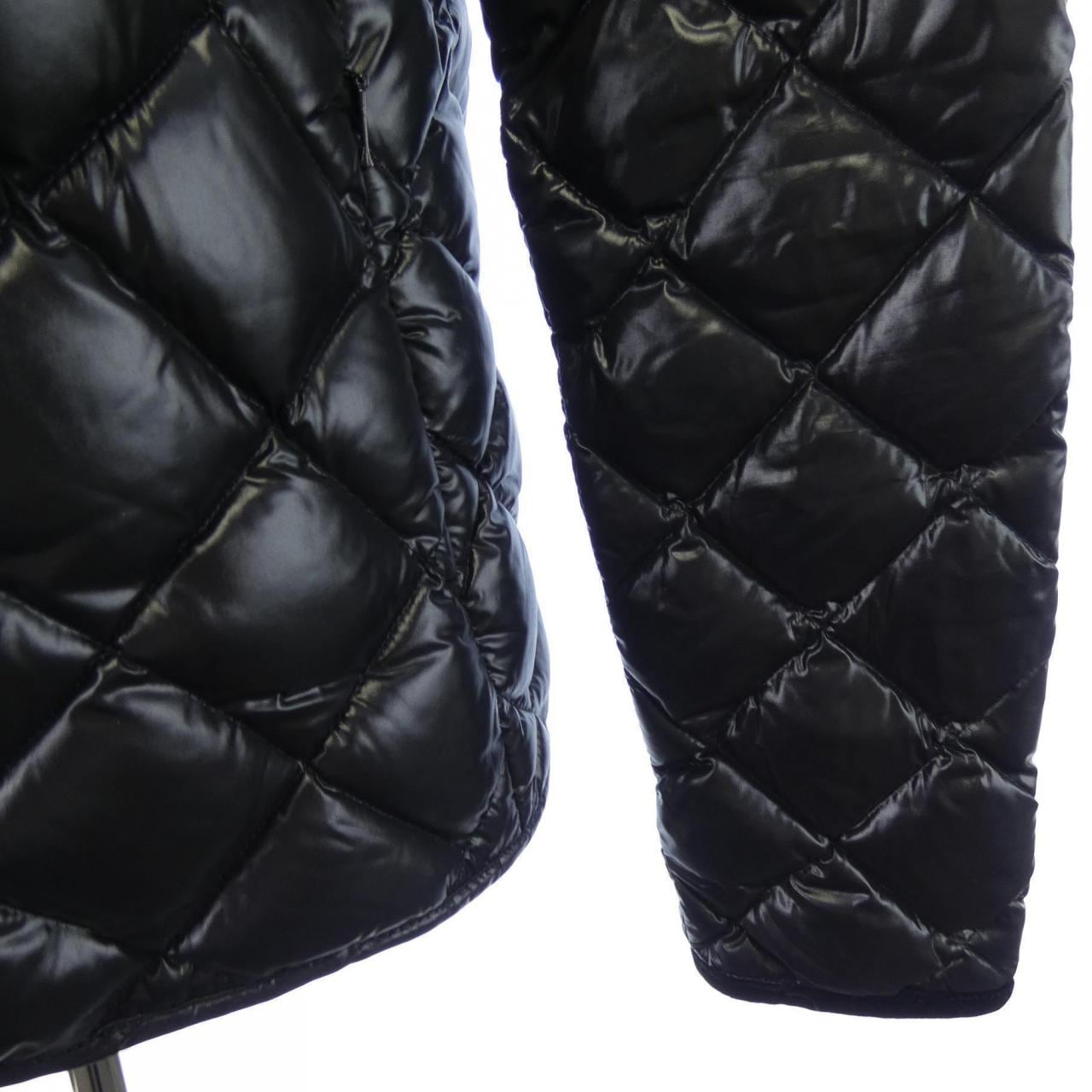 モンクレール MONCLER HARLE ダウンジャケット