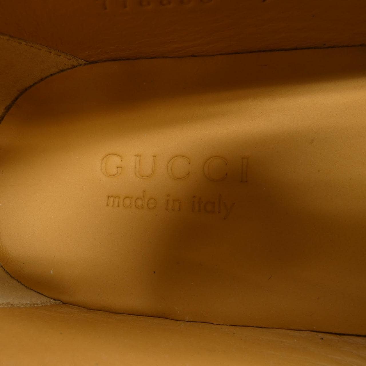 GUCCI鞋