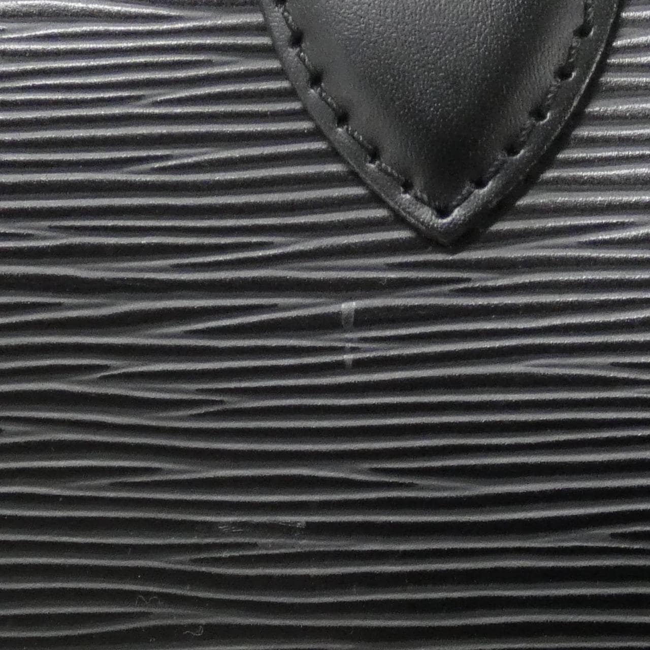 ルイヴィトン エピ ポンヌフ PM M59072 バッグ