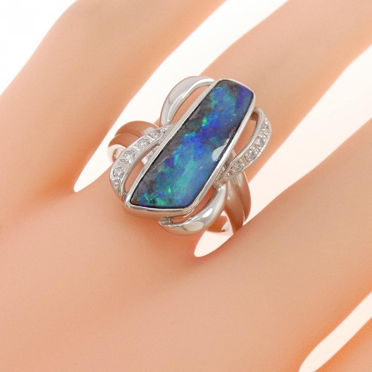 PT900 ボルダーオパール リング 4.05CT